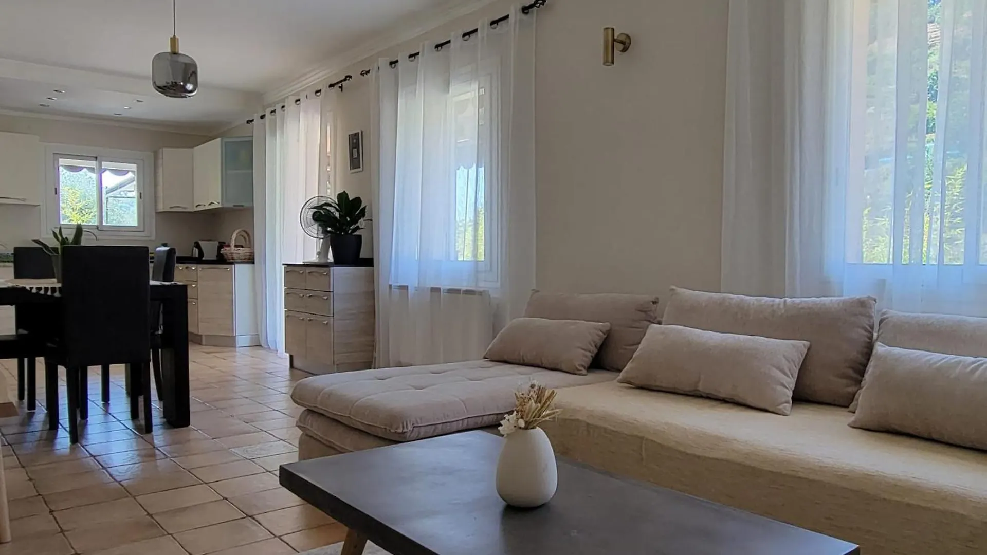 Villa Daja Menton 0*,  Frankrike
